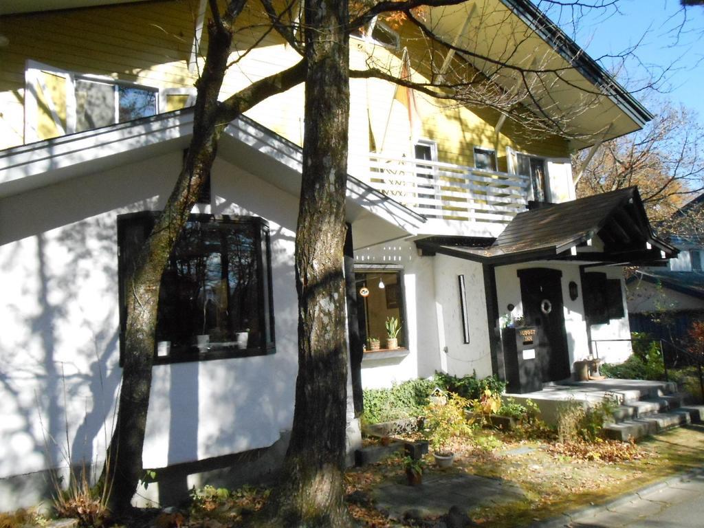 Pension Nugget Inn Χακούμπα Εξωτερικό φωτογραφία