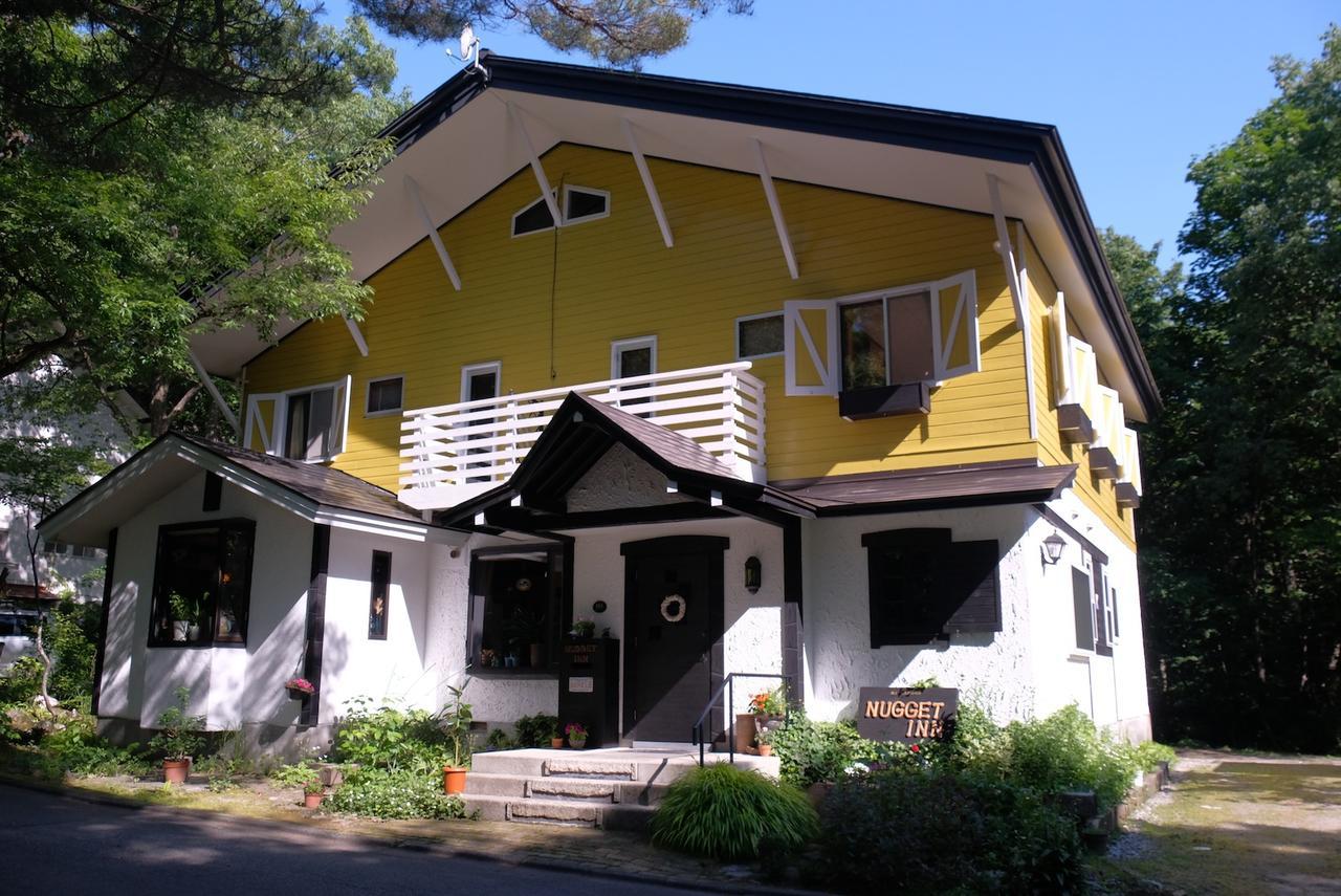 Pension Nugget Inn Χακούμπα Εξωτερικό φωτογραφία